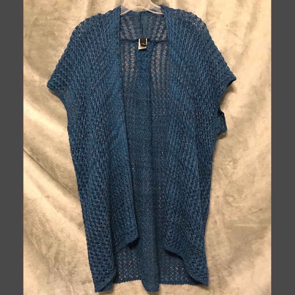 New Directions Cardigan in like new condition